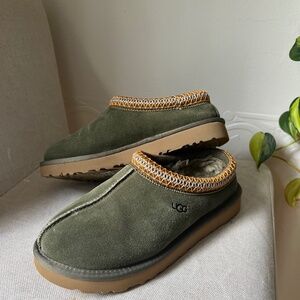 Ugg Tasman green shearling mule
